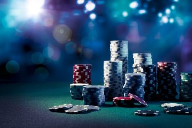 Mobile app dashboard showing live tables and sports markets